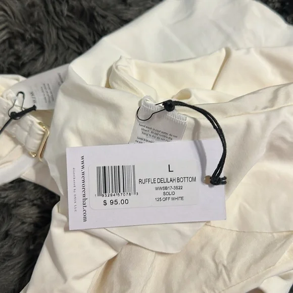 WeWoreWhat Ruffle Bikini Set - Picture 11 of 11